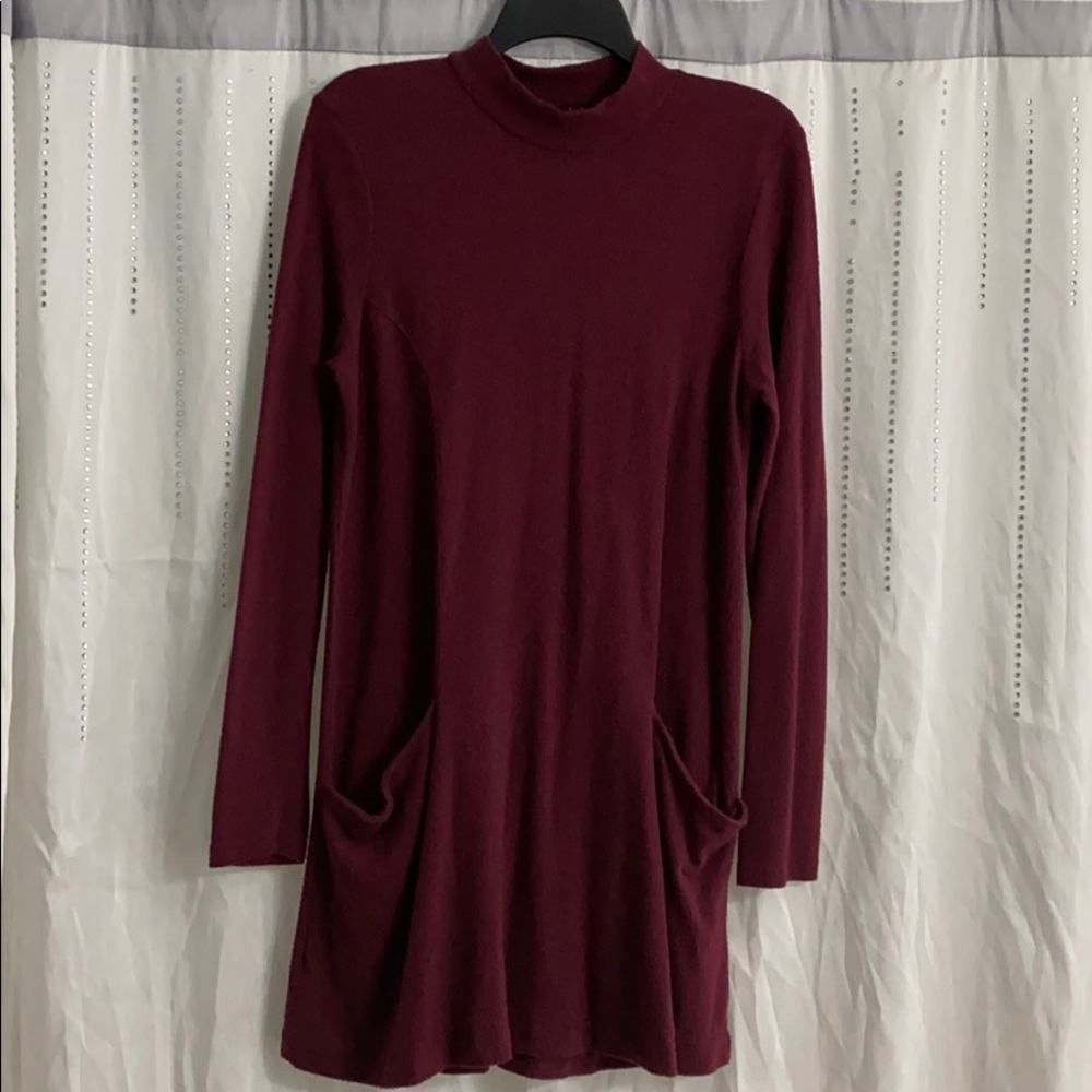 Casual burgundy dress
